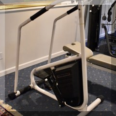 X02. Stairmaster 4000-PT - $150 